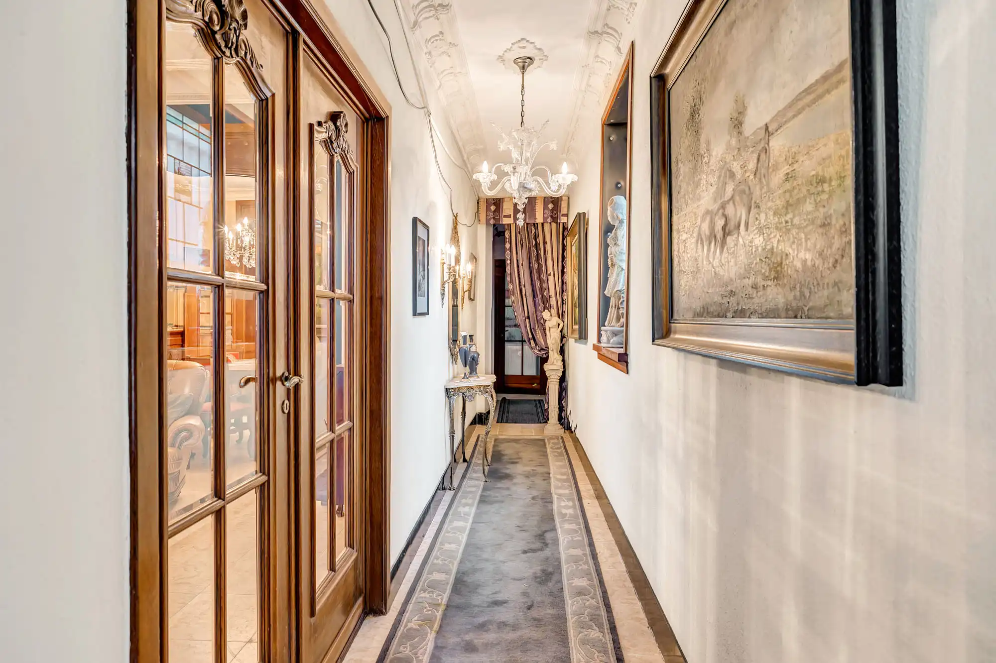 Uitzonderlijk herenhuis met architecturale art deco accenten foto 2