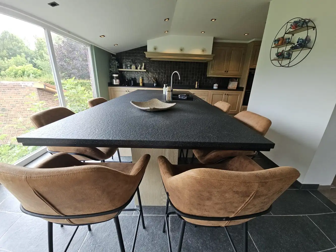 Karaktervolle halfopen woning met authentieke uitstraling foto 11