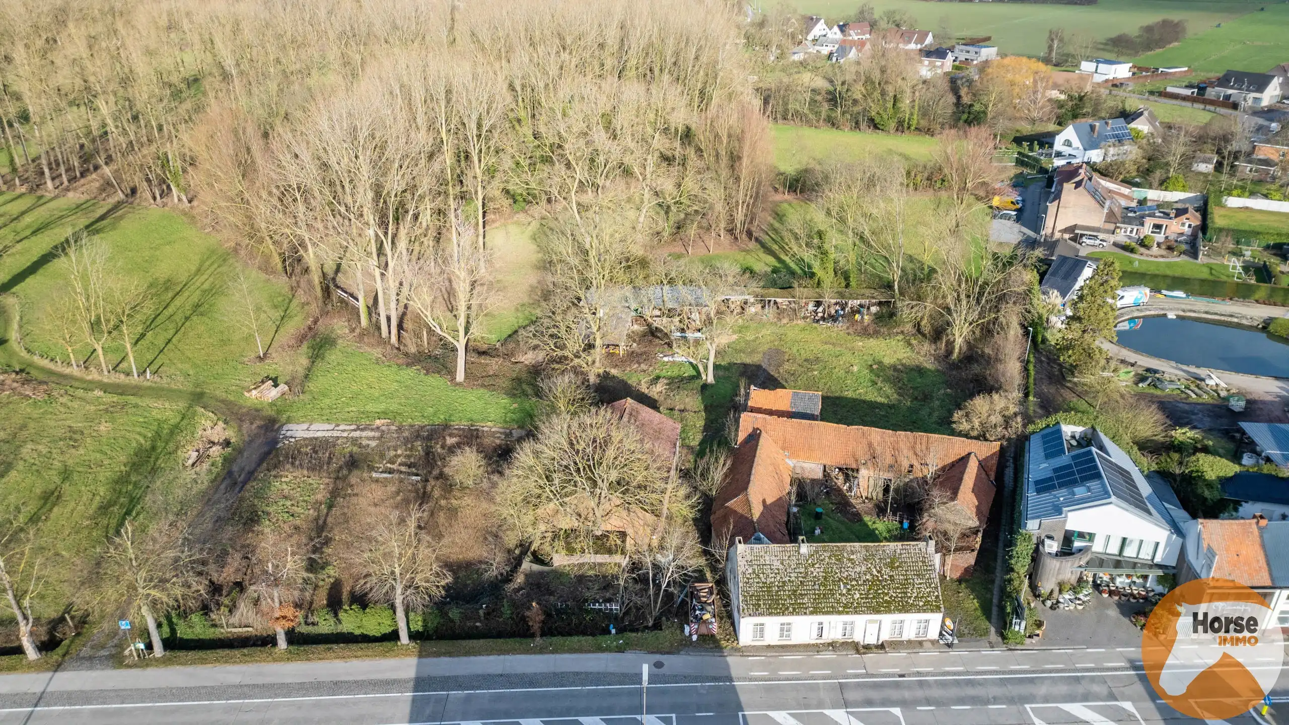 ERONDEGEM - Renovatieproject op +/-53are foto 2