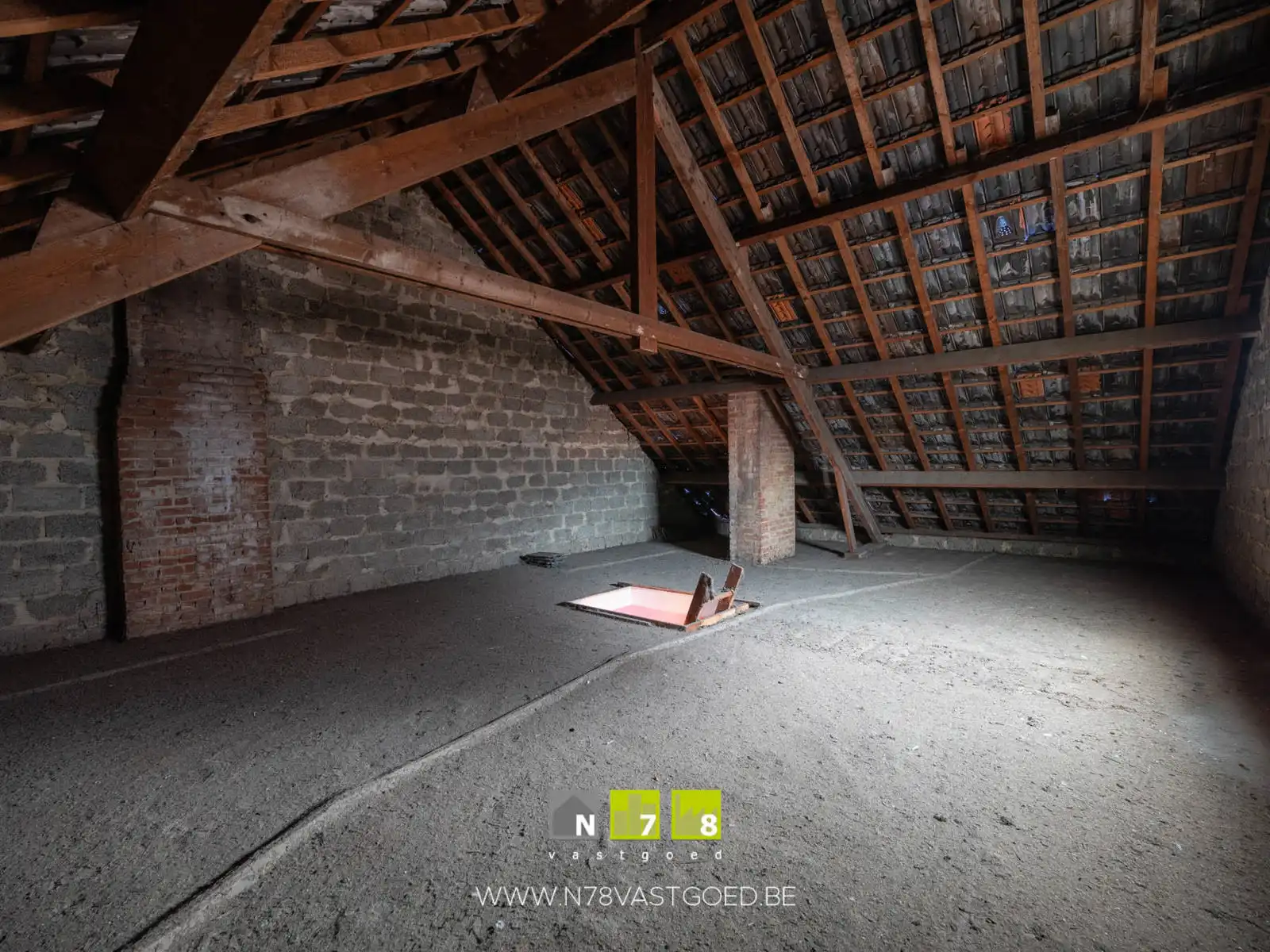 Huis te koop foto 24