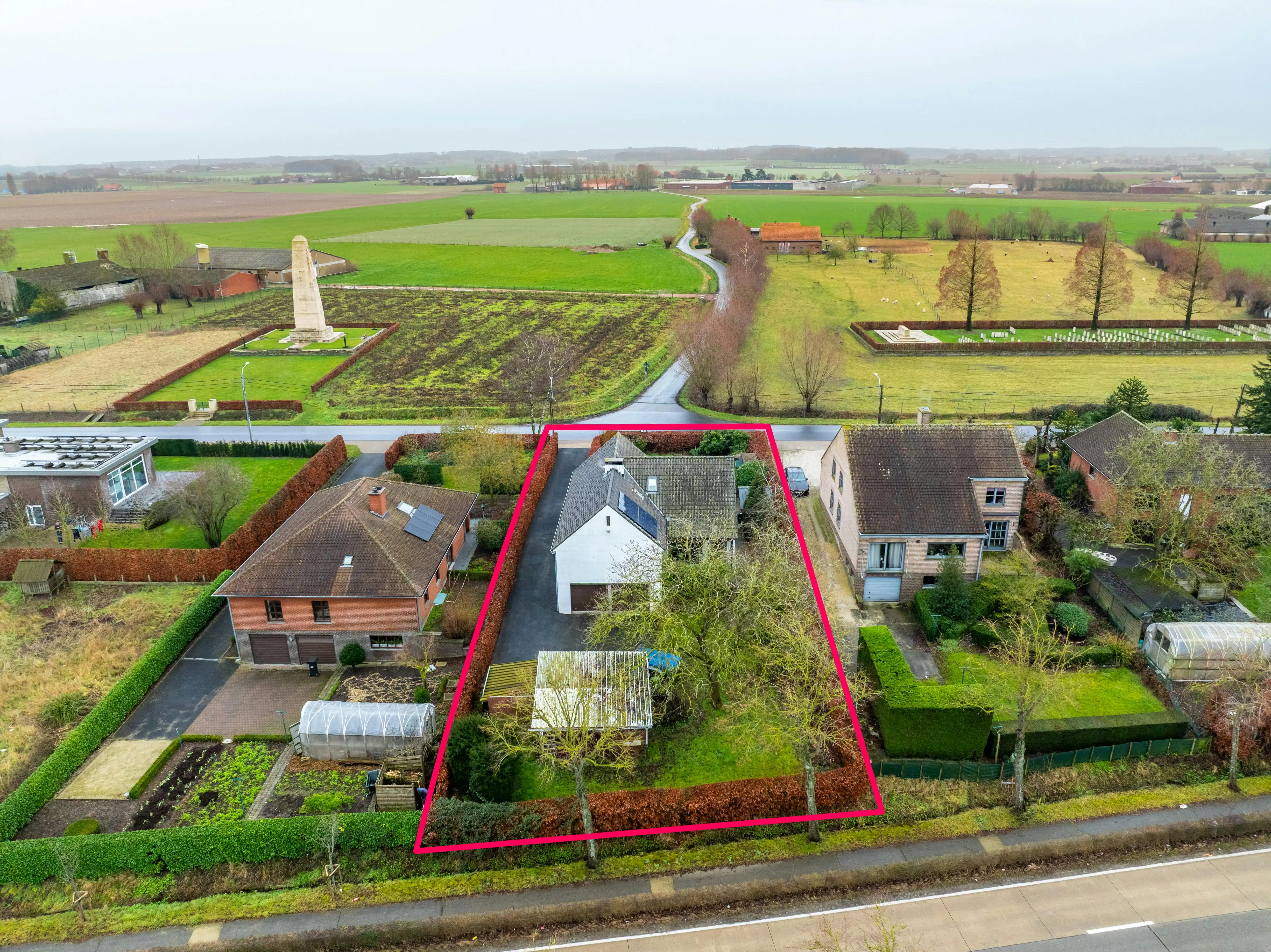 Riante villa met 5 slaapkamers en EPC B te koop in Sint-Jan foto 4