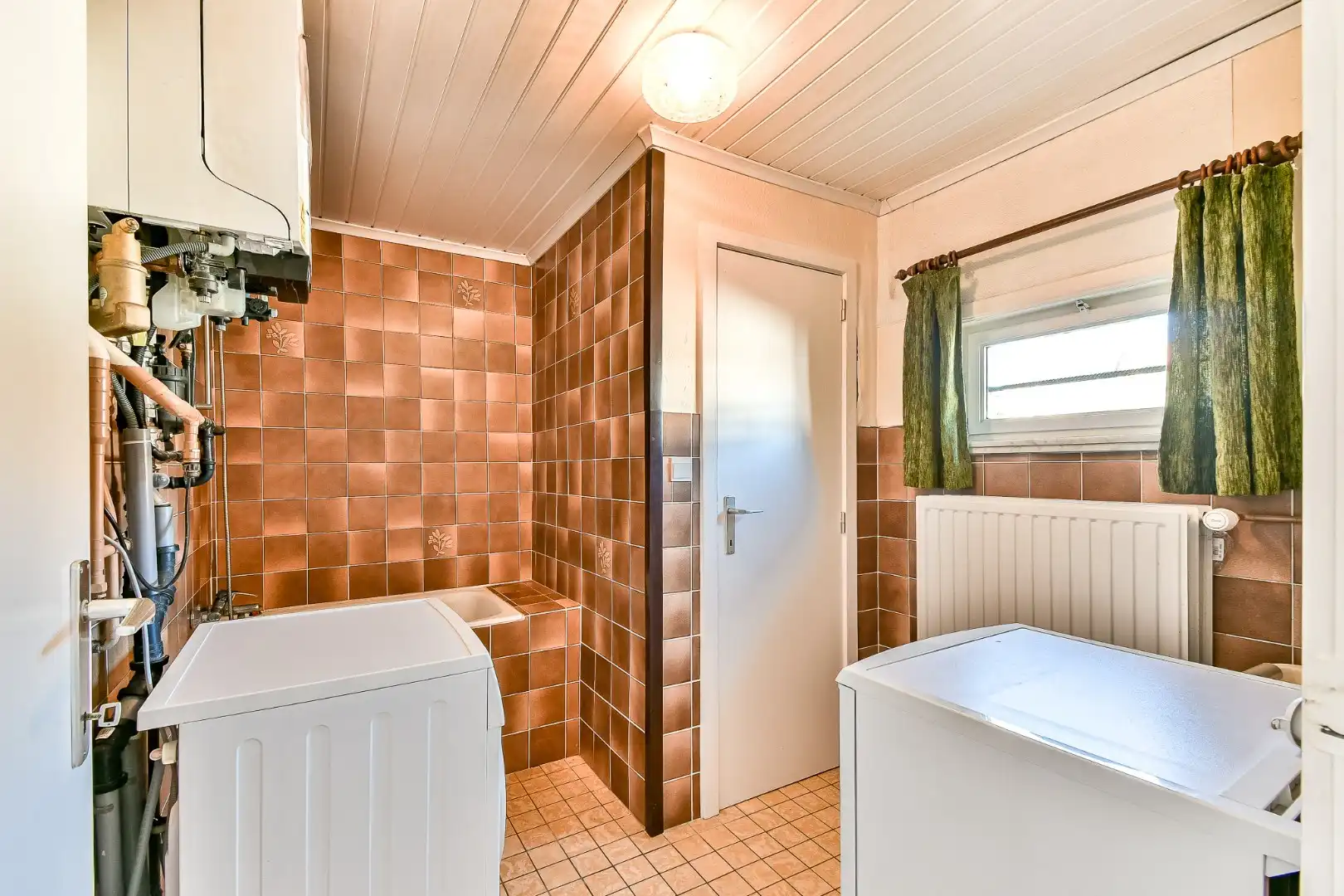 Te renoveren woning op rustige en centrale ligging foto 6