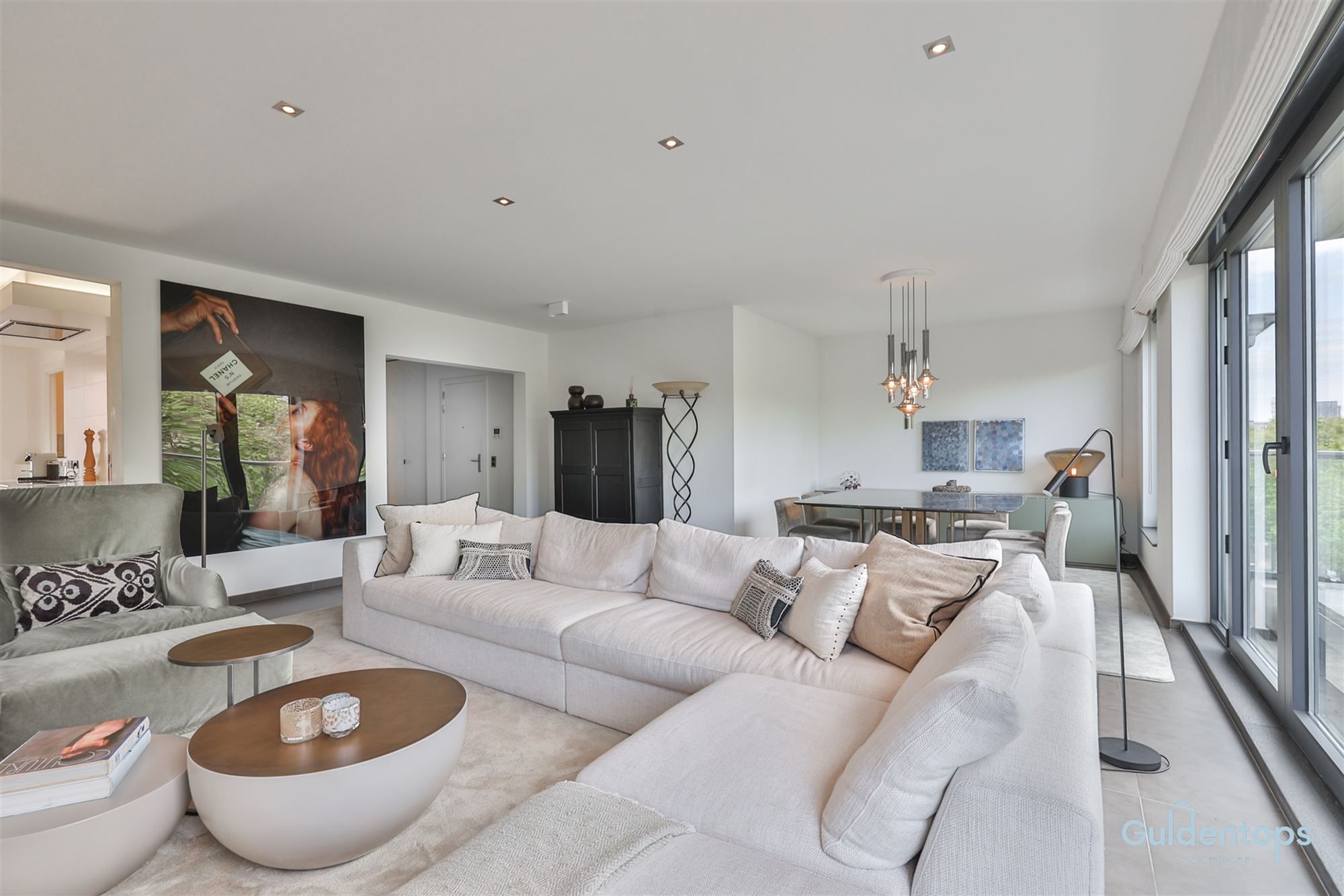 Knap ruim luxueus appartement op absolute toplocatie foto 11