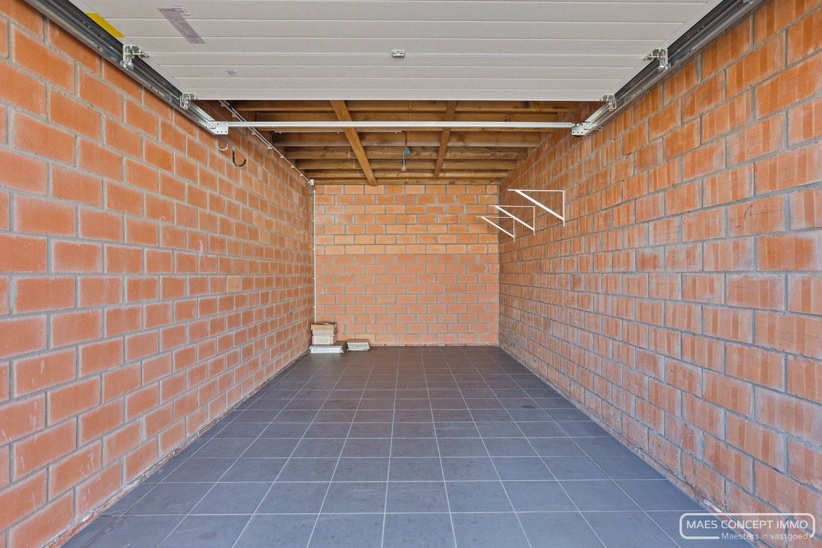 Ruim gelijkvloers 2-slaapkamerappartement in Jabbeke foto 20