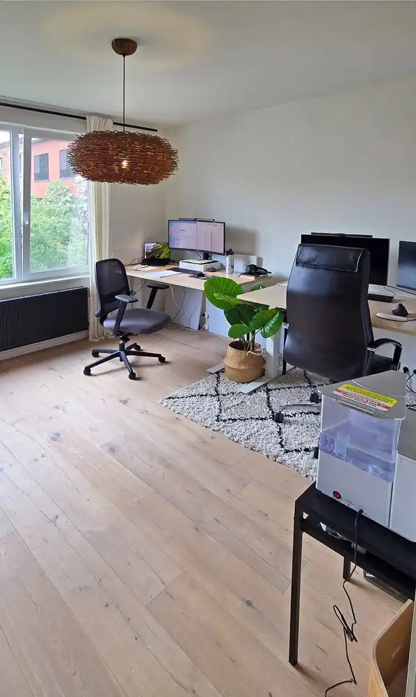 Fijn en licht appartement met garagebox en staanplaats en prachtige tuin op uitstekende ligging te Kapellen foto 9