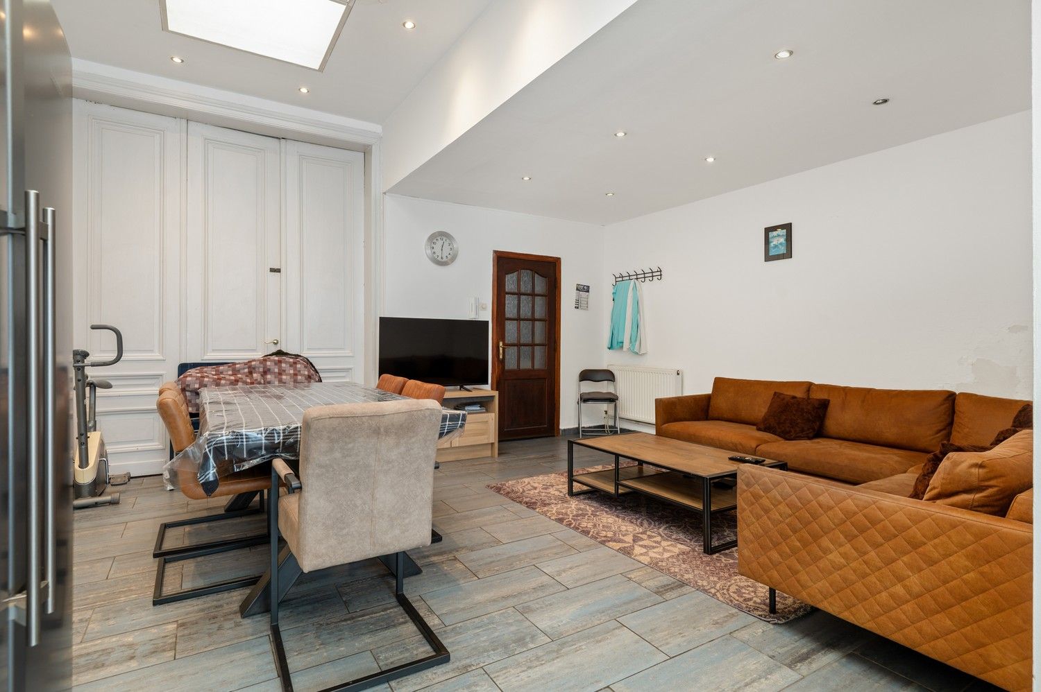 Ruime woning met 8 slaapkamers te Antwerpen! foto 10
