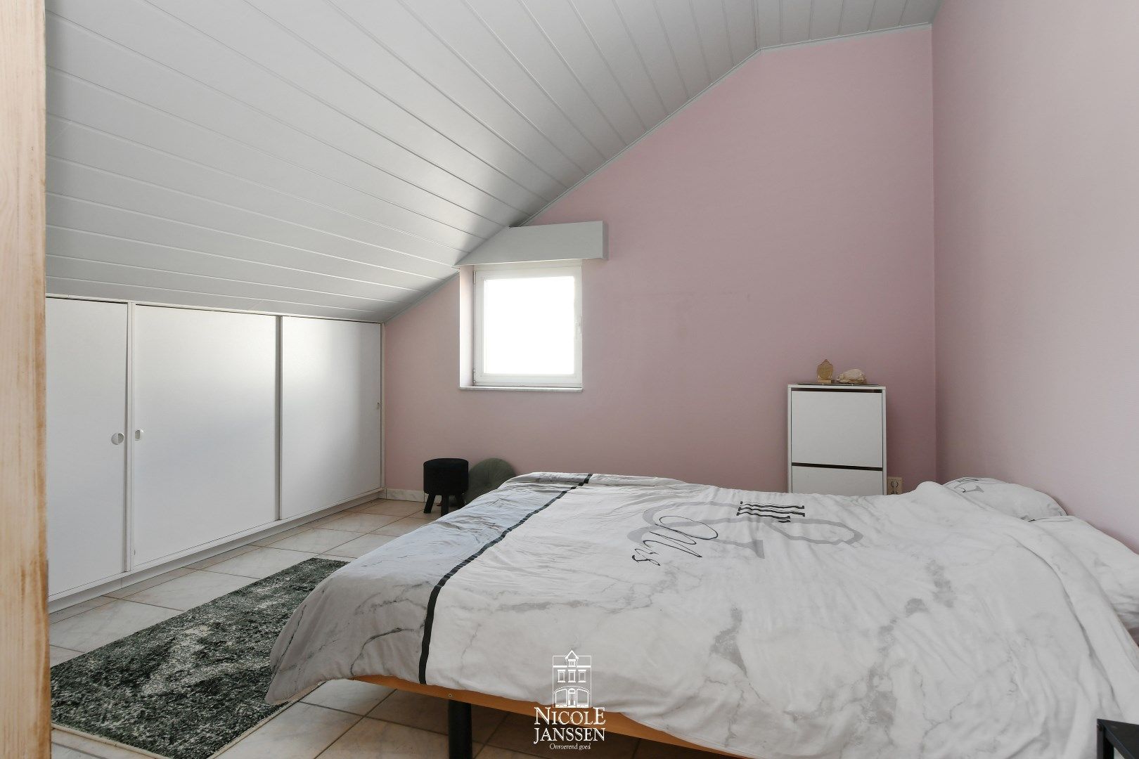 Woonst met studio en handelspand te koop foto 39