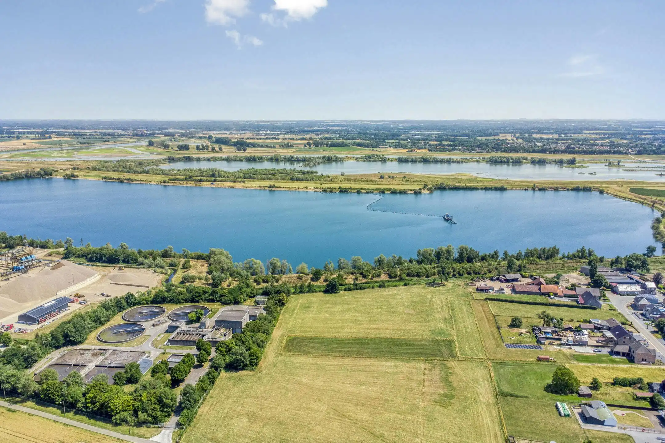 Instapklare langgevelhoeve met ruimte voor vrij beroep te koop in Rotem foto 21