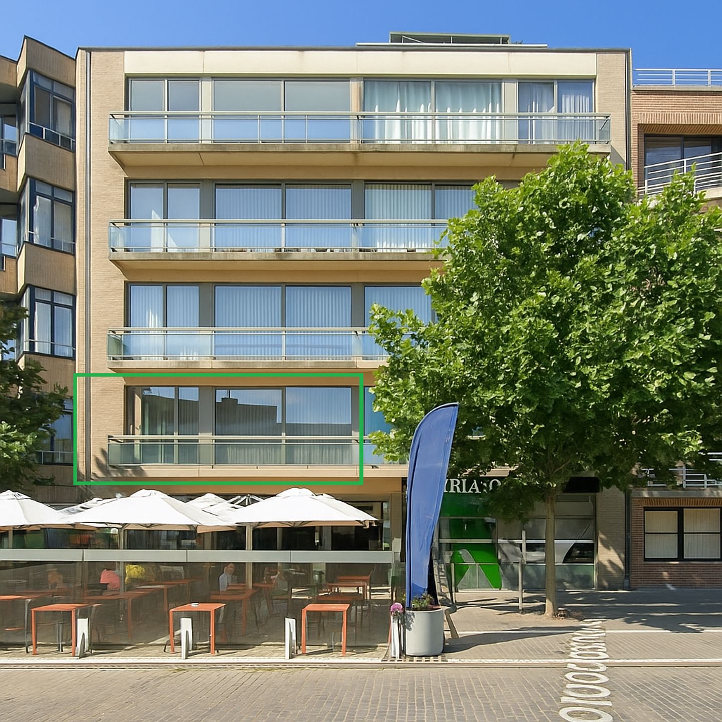 Ruim tweeslaapkamer appartement  foto {{pictureIndex}}