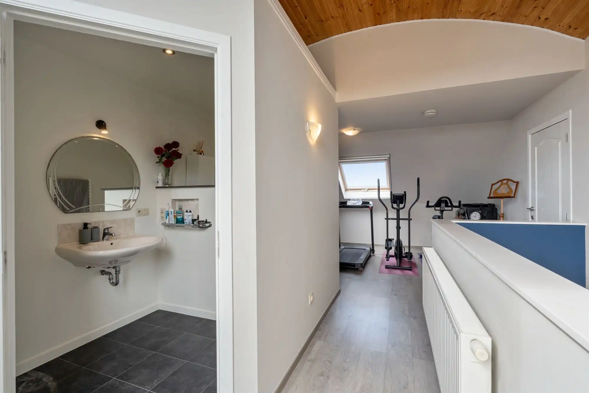 Ruime gezinswoning met garage/werkplaats op een perceel van 8a 97ca te Maaseik foto 18