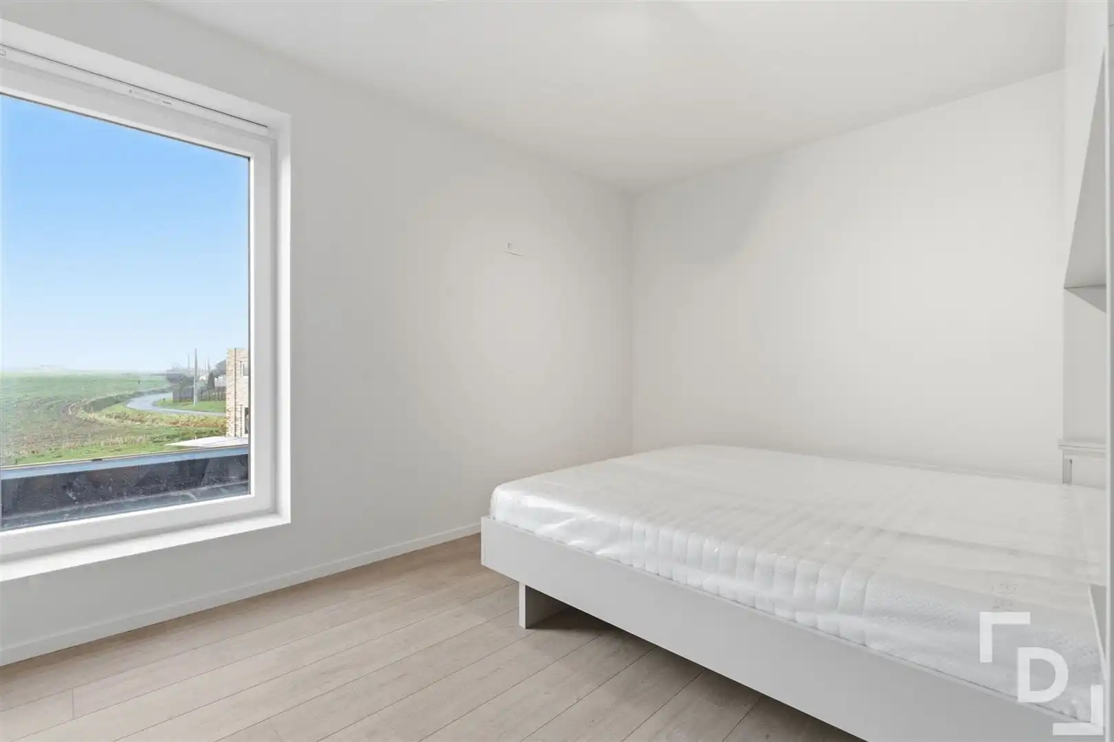 Afgewerkte nieuwbouwwoningen te koop in Proven. foto 13