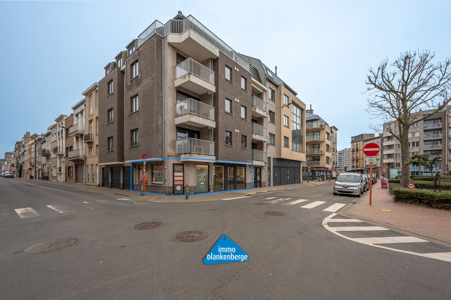 Instapklare handelsruimte aan de Grote Markt in Blankenberge foto 14