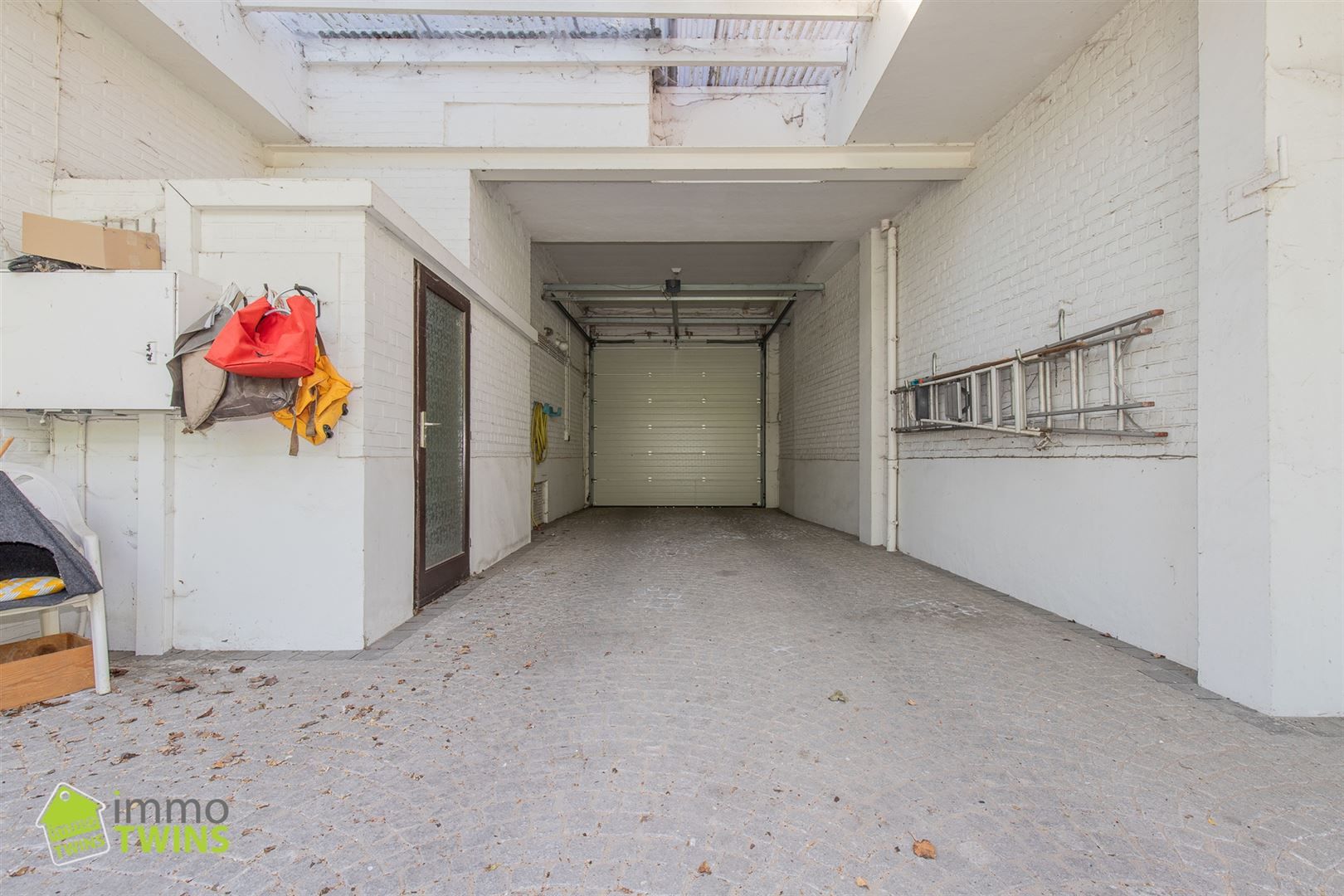 Te koop – Unieke eigendom met commerciële ligging op 4.143 m² te Dendermonde. foto 26