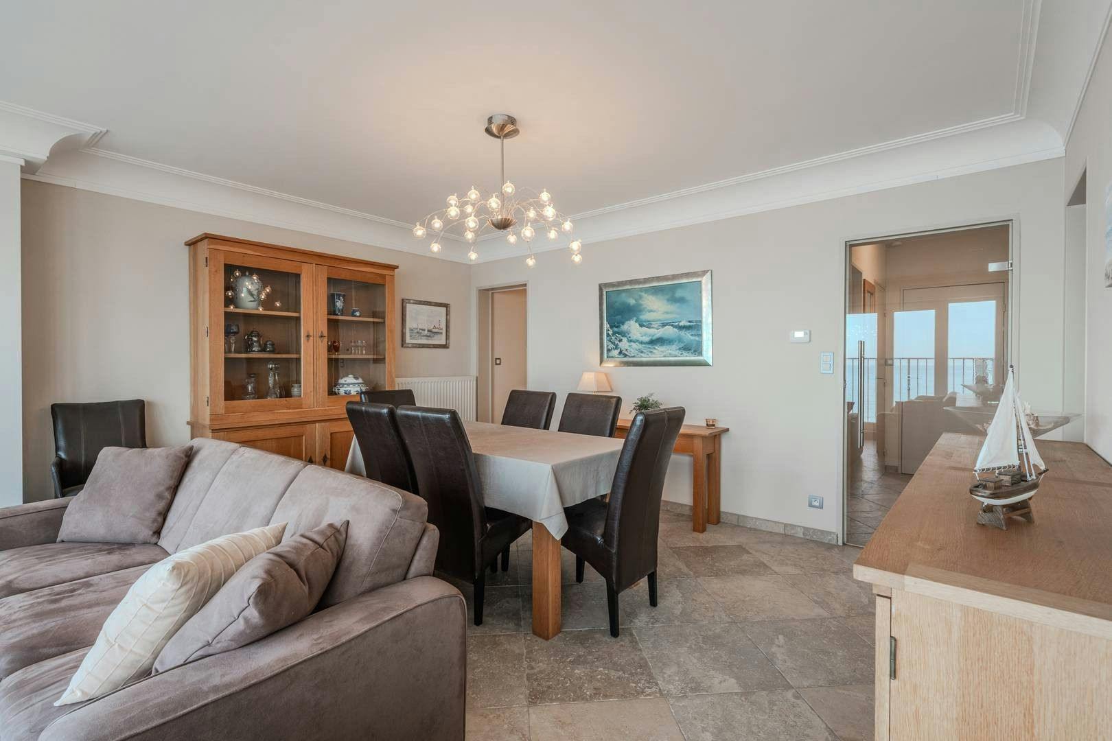 Appartement met frontaal zeezicht te koop te Middelkerke! foto 8