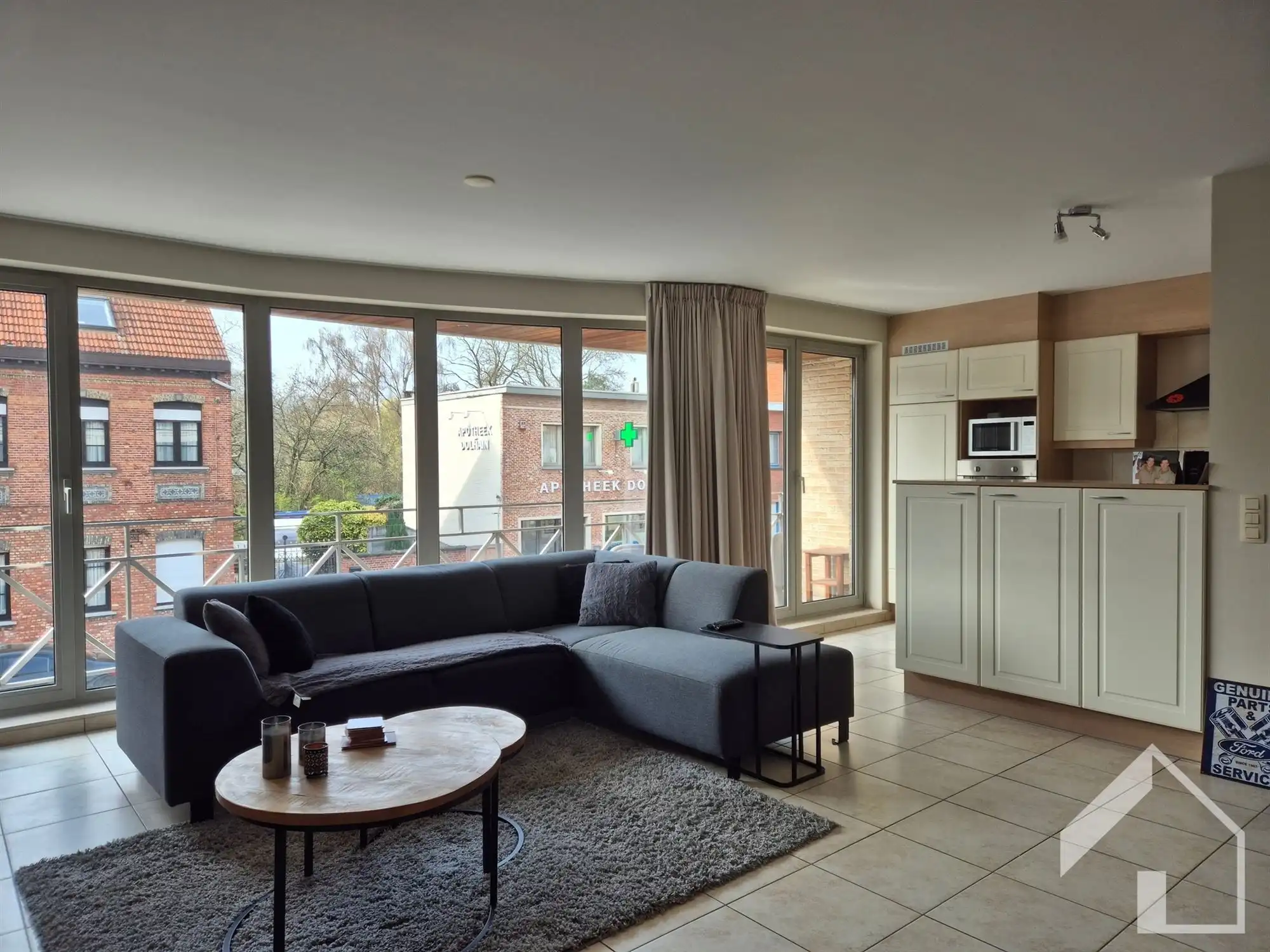 Ruim, energiezuinig appartement met 2 slaapkamers, terras, garage en lift!  foto 8