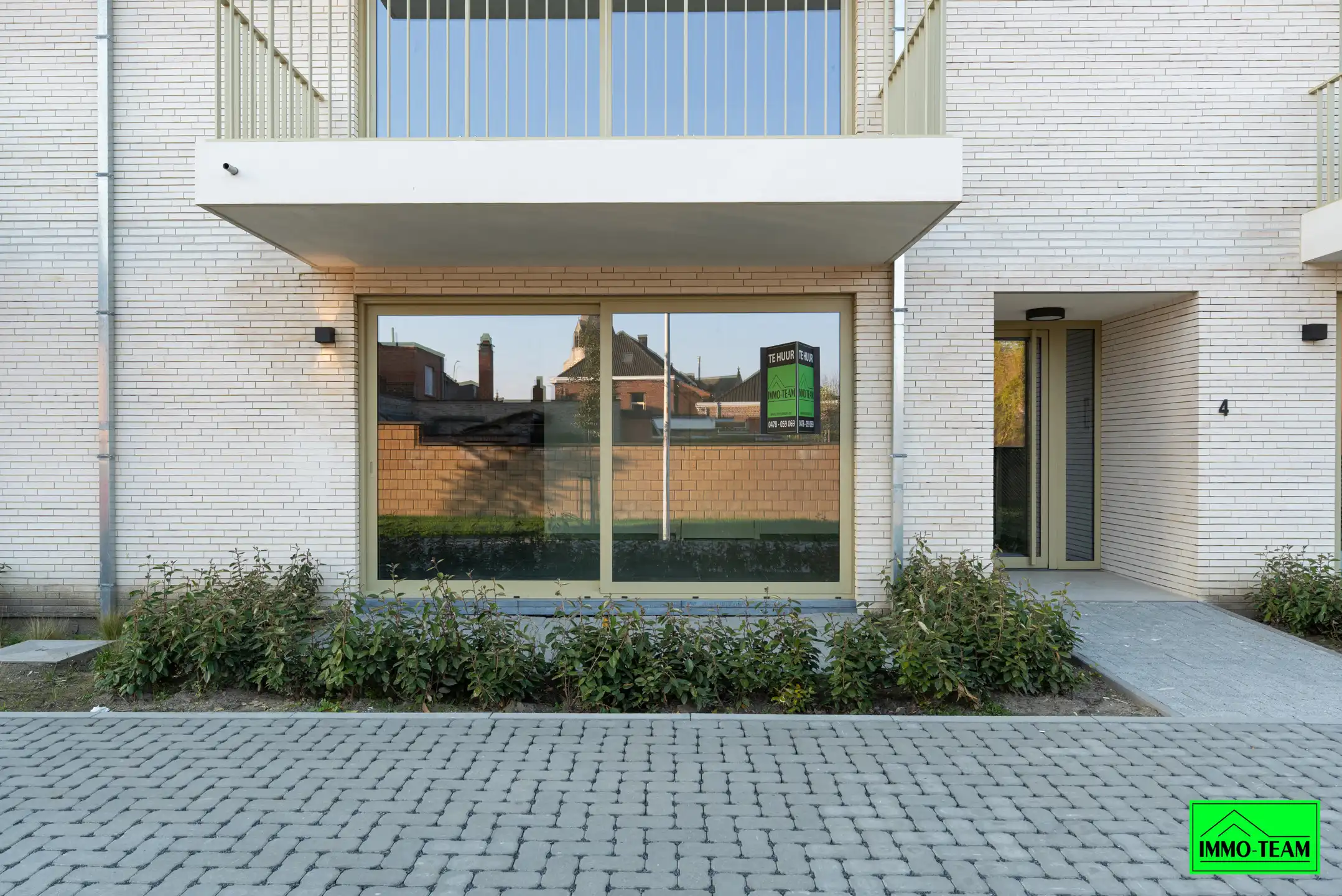 GLV APPARTEMENT MET TERRAS, TUIN EN ONDERGRONDSE STAANPLAATS foto 2