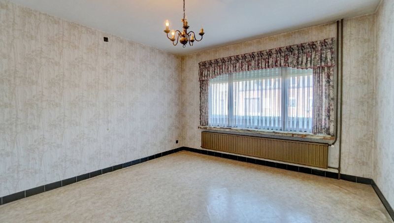 Te renoveren woning met ruim bijgebouw op 10a83ca foto 11