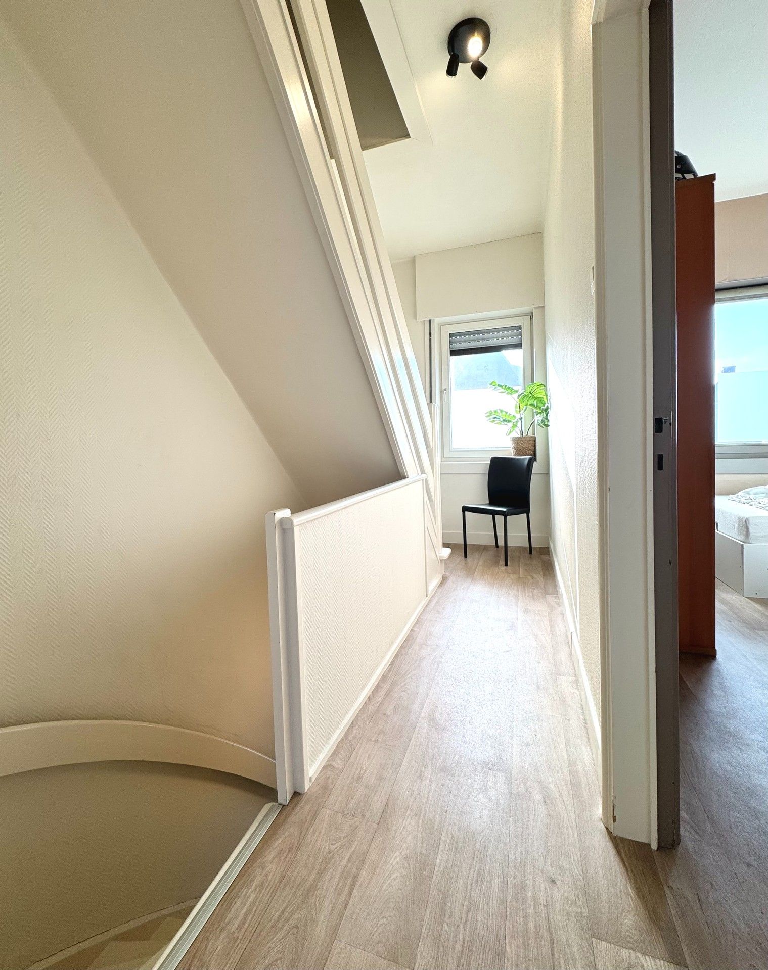 WONING IN CENTRUM ST-ELOOIS-VIJVE foto 16