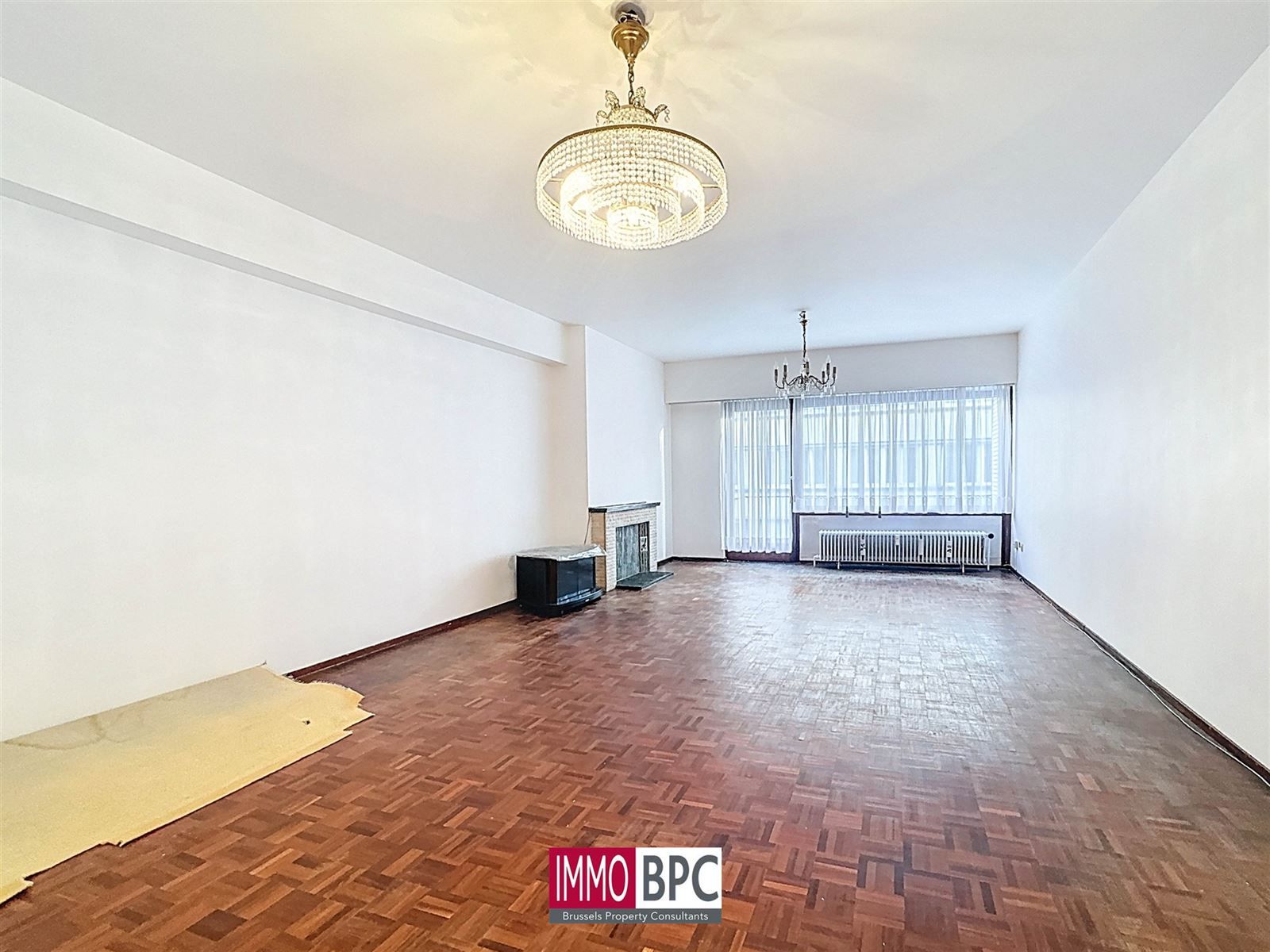 APPARTEMENT MET 3 SLAAPKAMERS, TERRAS EN  MOGELIJKHEID TOT AANKOOP GARAGE  foto 2