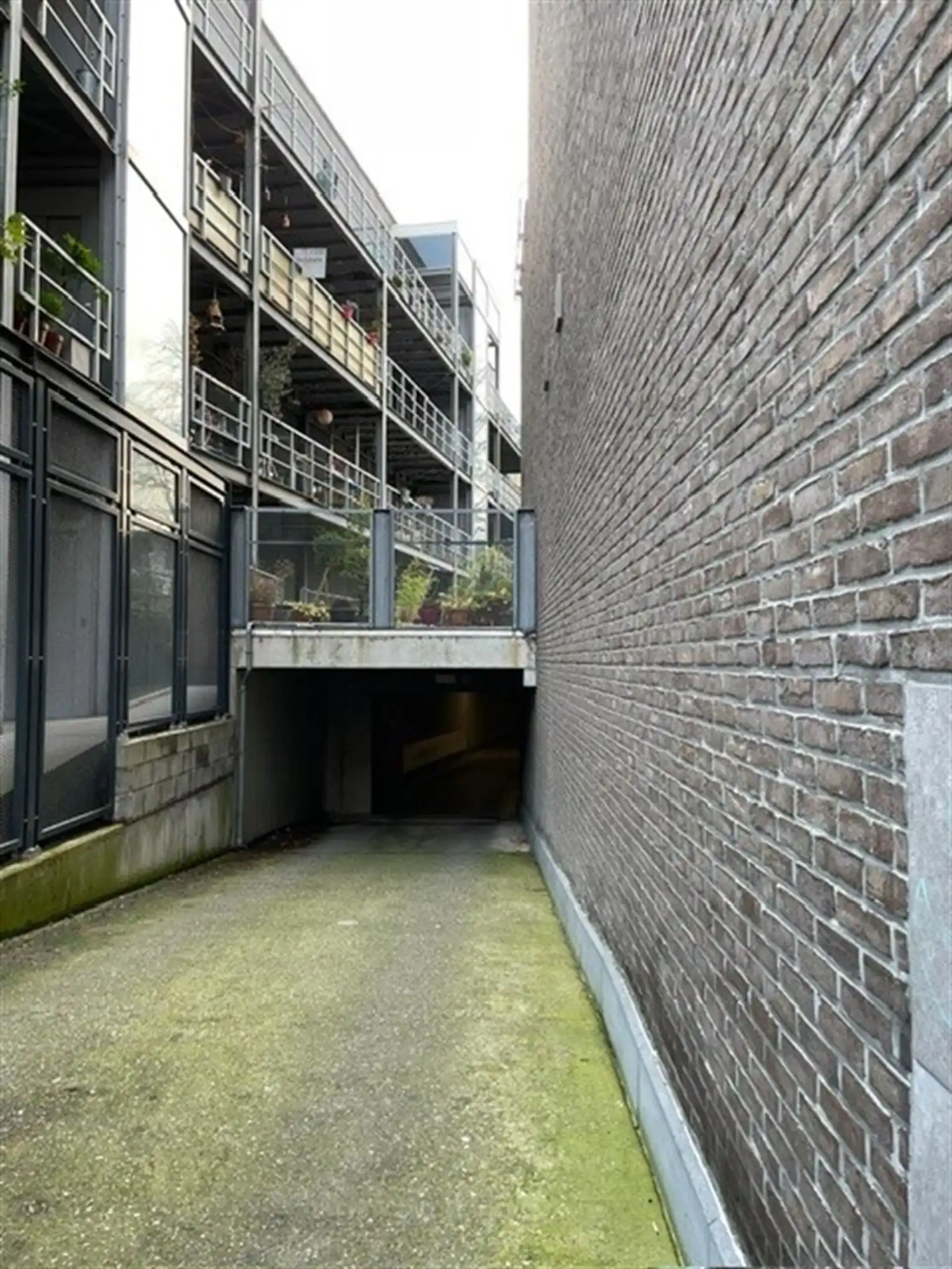 Parking/Garagebox foto 2