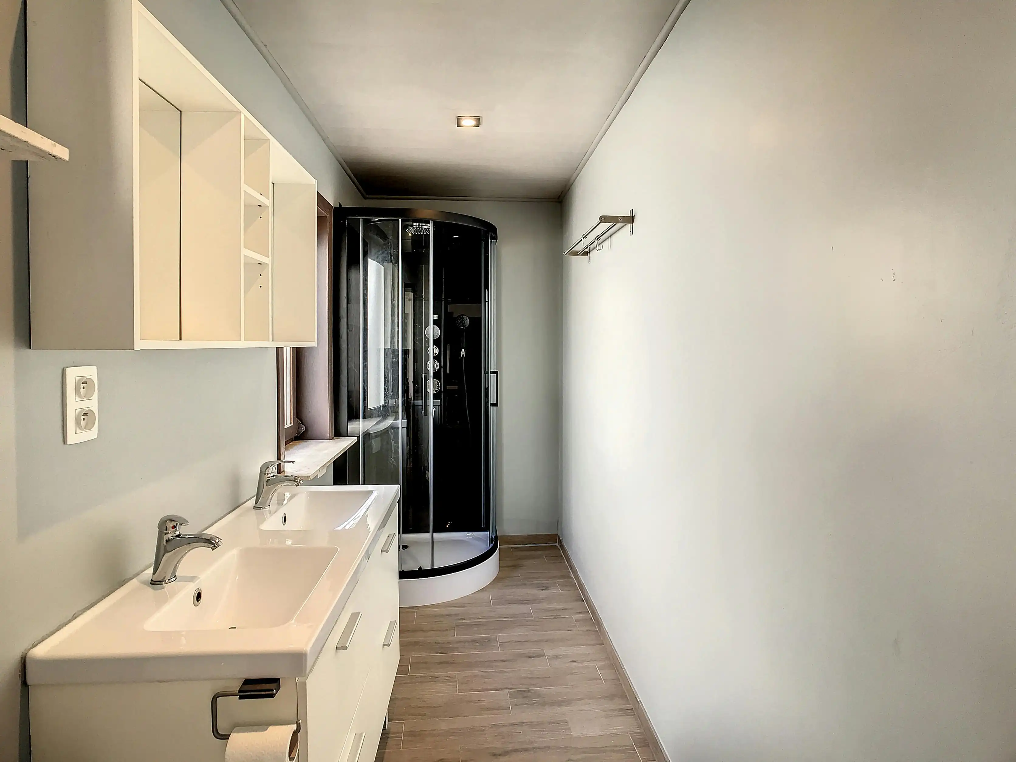 Gezellige rijwoning met 1 slaapkamer en terras foto 14