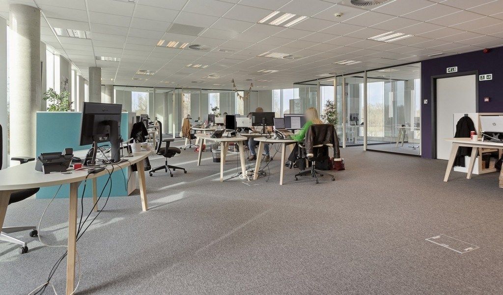 Gemeubelde kantoren met dienstverlening in Planet Business Center aan The Loop in Gent foto 13