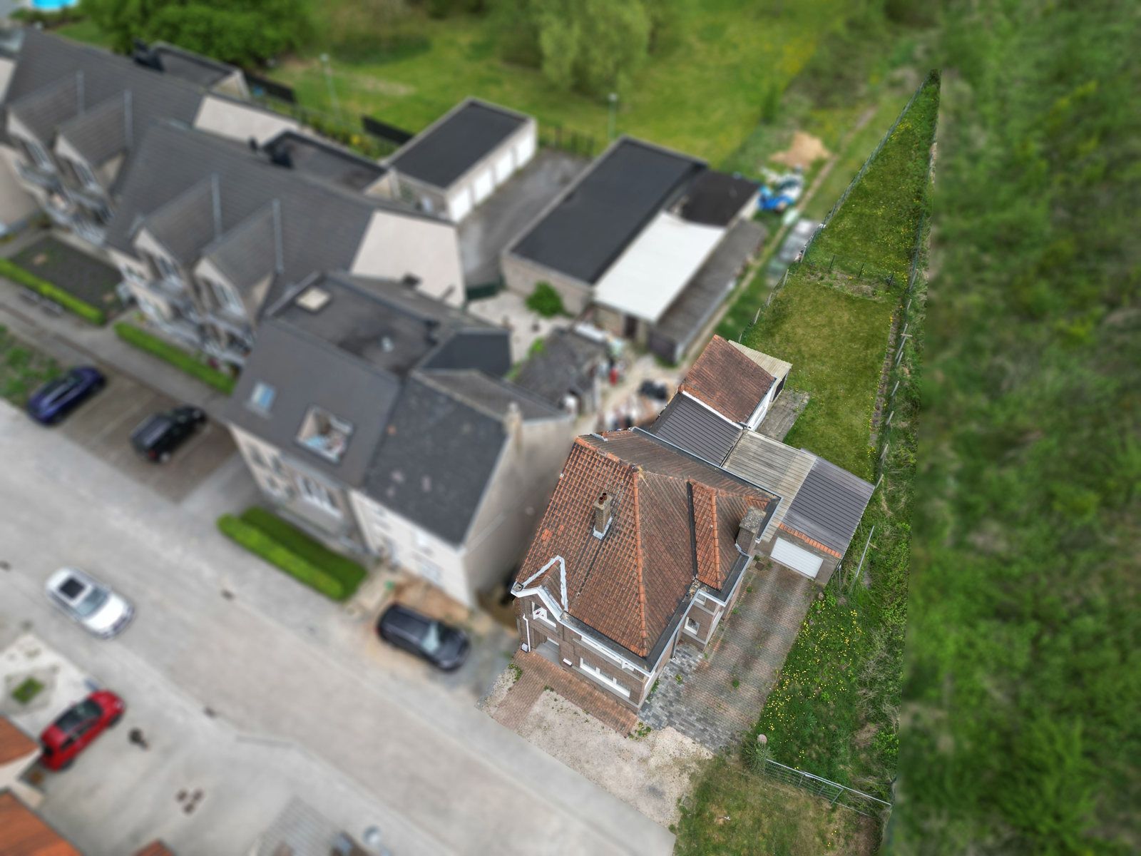 Rustig gelegen, Ruime HOB met 3 SLPK, Garage én Grote Tuin! foto 18