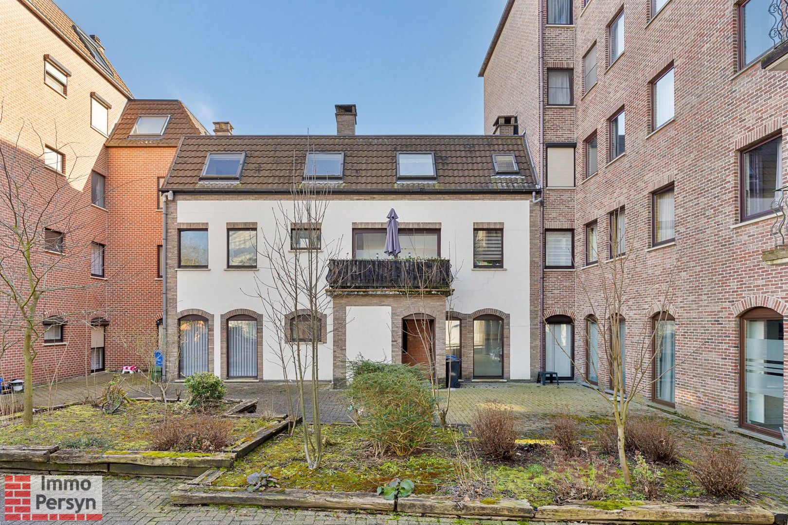 Unieke Renovatorkans: Centrale Ruimte in Aarschot met diverse mogelijkheden foto 12