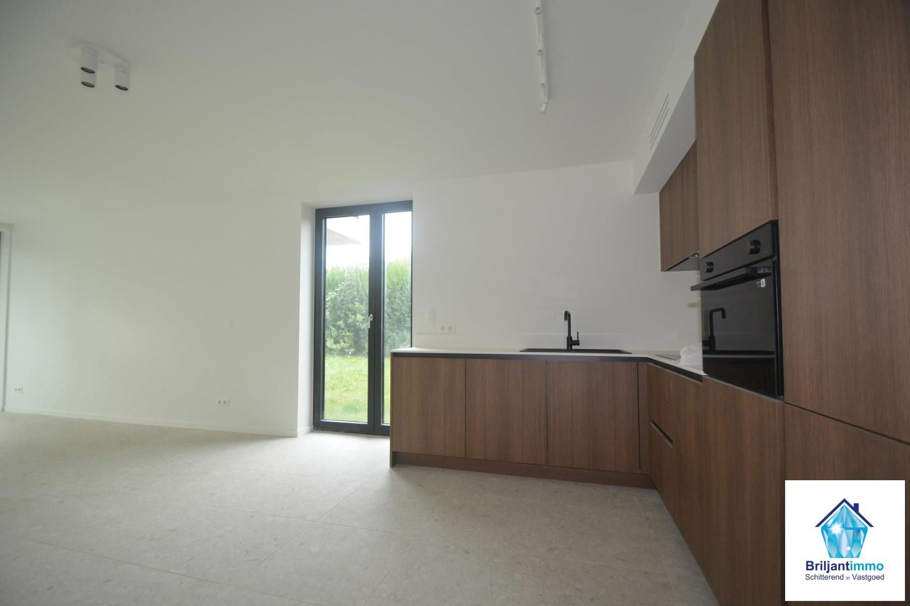 Instapklaar hoekappartement met 1 slp en luxe afwerking! foto 5