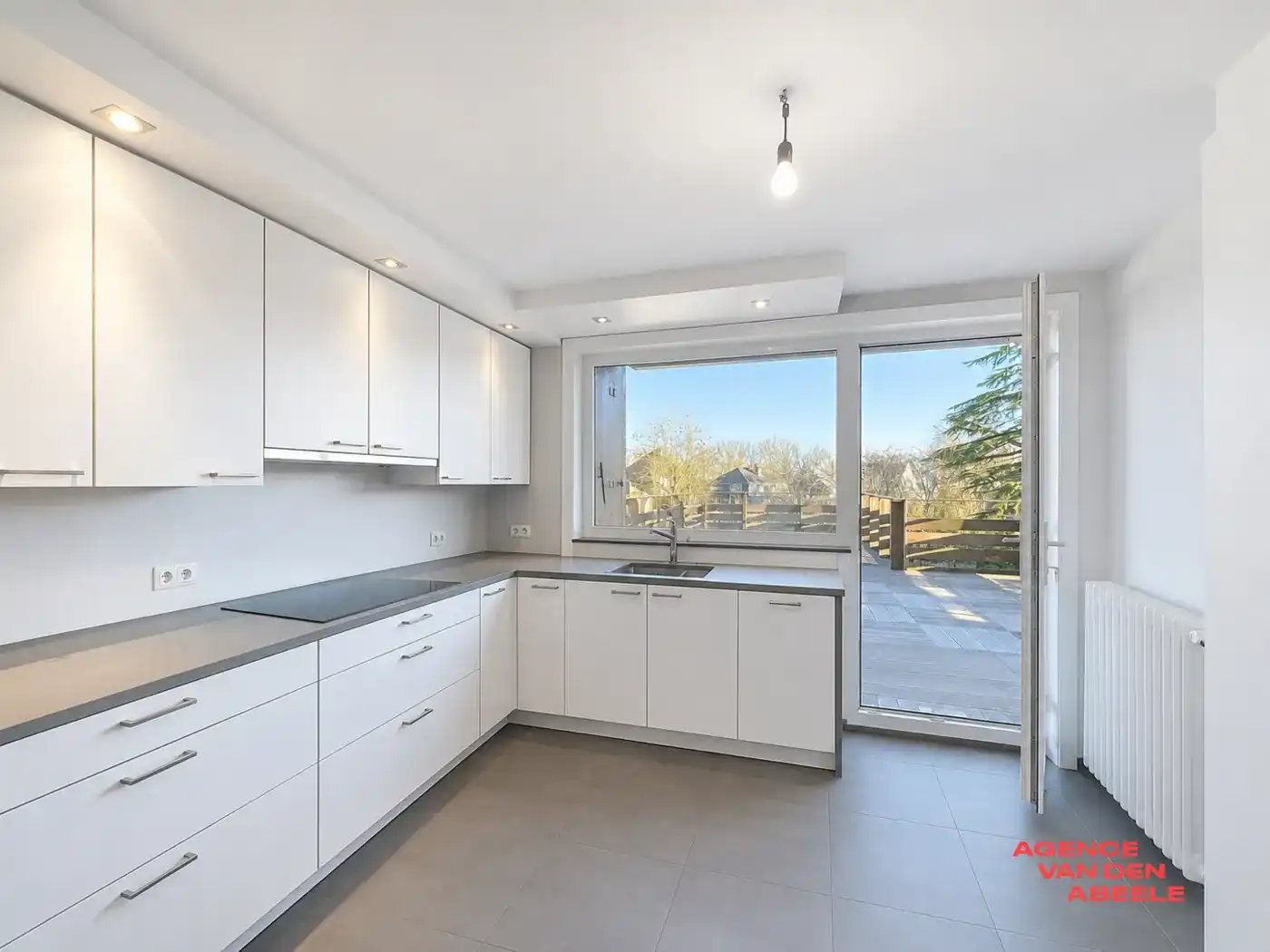 Prachtig gelegen appartement met 2 slaapkamers en zicht op de Damse Vaart  foto 3