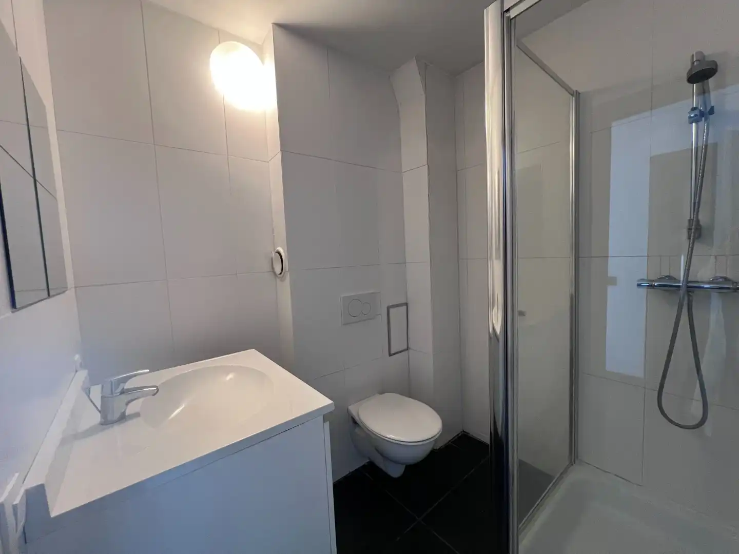 Lichtrijk 1-slaapkamer appartement in Moerbeke foto 10