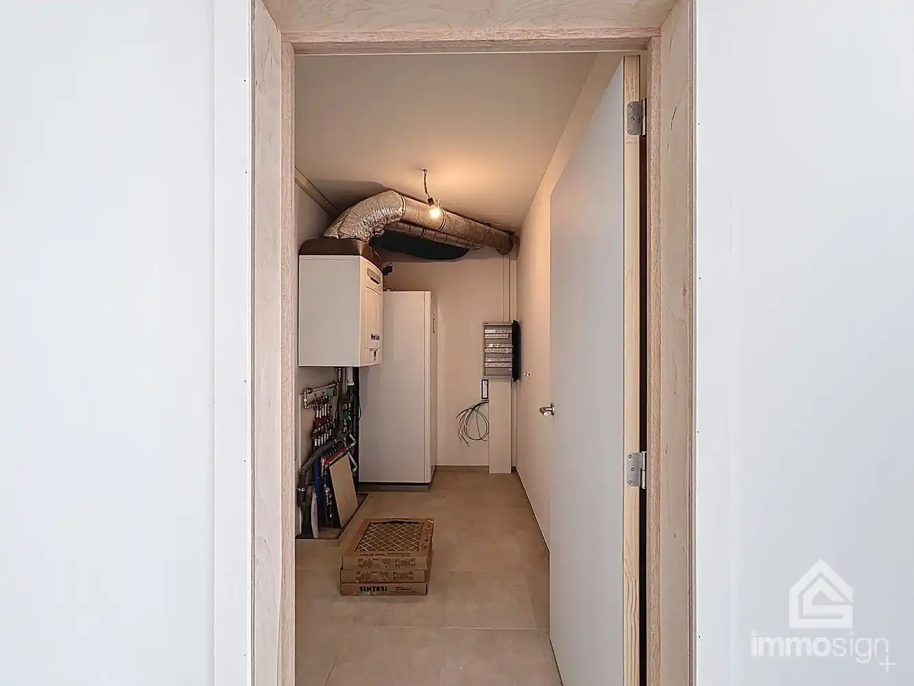 Instapklaar nieuwbouw appartement met 2 slaapkamers, terras, autostaanplaats, carport en berging te Kinrooi foto 16