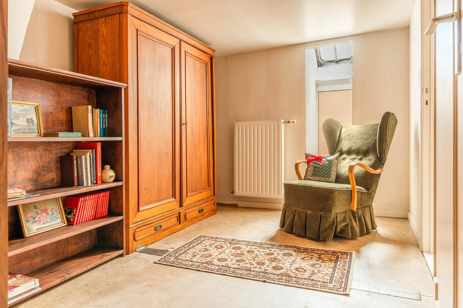 Charmant halfopen huis met 3 slaapkamers, garage en ruime zolder in Brasschaat - perfect voor jouw gezin! foto 7