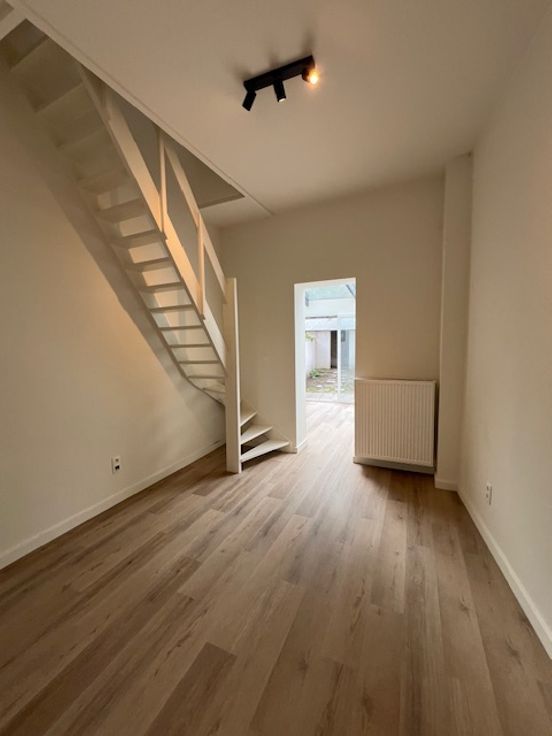 Gerenoveerde woning op excellente ligging foto 3
