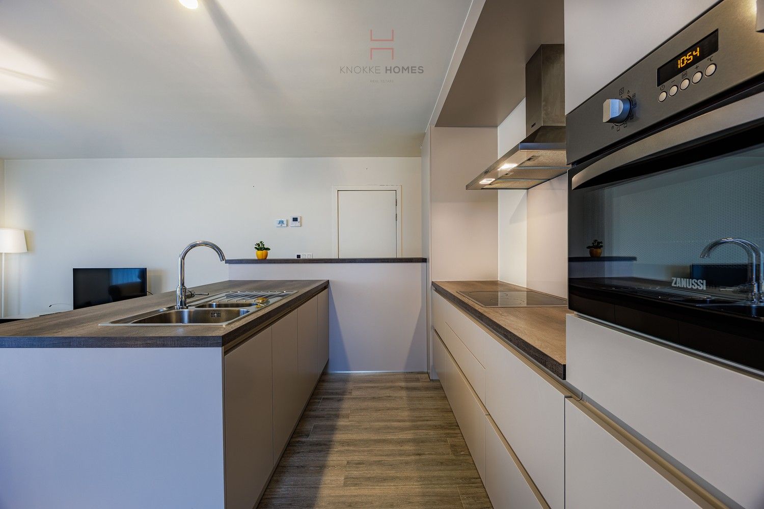 Prachtig volledig gerenoveerd 2-kamer hoekappartement in Heist-aan-Zee foto 7