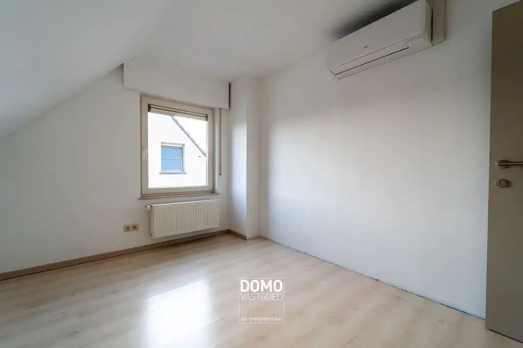 Wonen in alle rust: instapklare open bebouwing met ruime zonnige tuin te Stokrooie foto 15