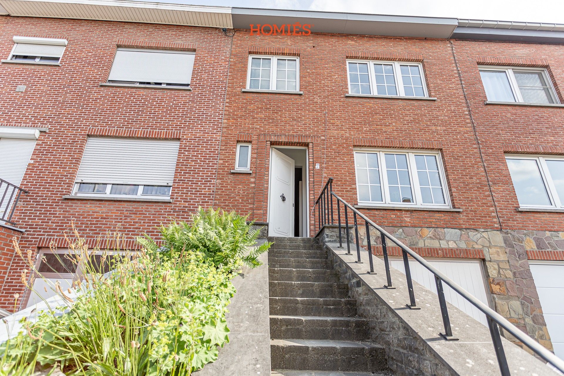 Charmant gerenoveerd rijhuis met 2 ruime slaapkamers en tuin foto 12