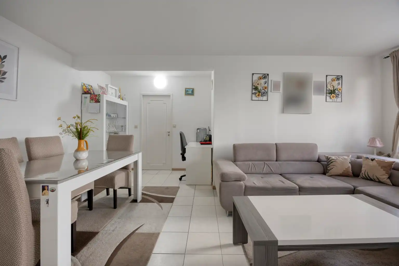 instapklaar 2-slaapkamerappartement met terras & open zicht foto 6