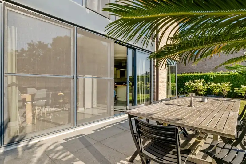 Ruime villa met zwembad  foto 27