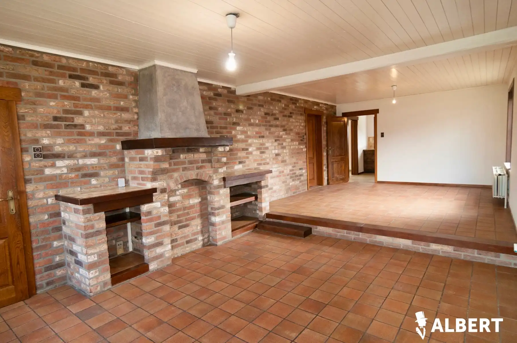 Ruime instapklare woning op toplocatie met tuin en bijgebouw foto 8