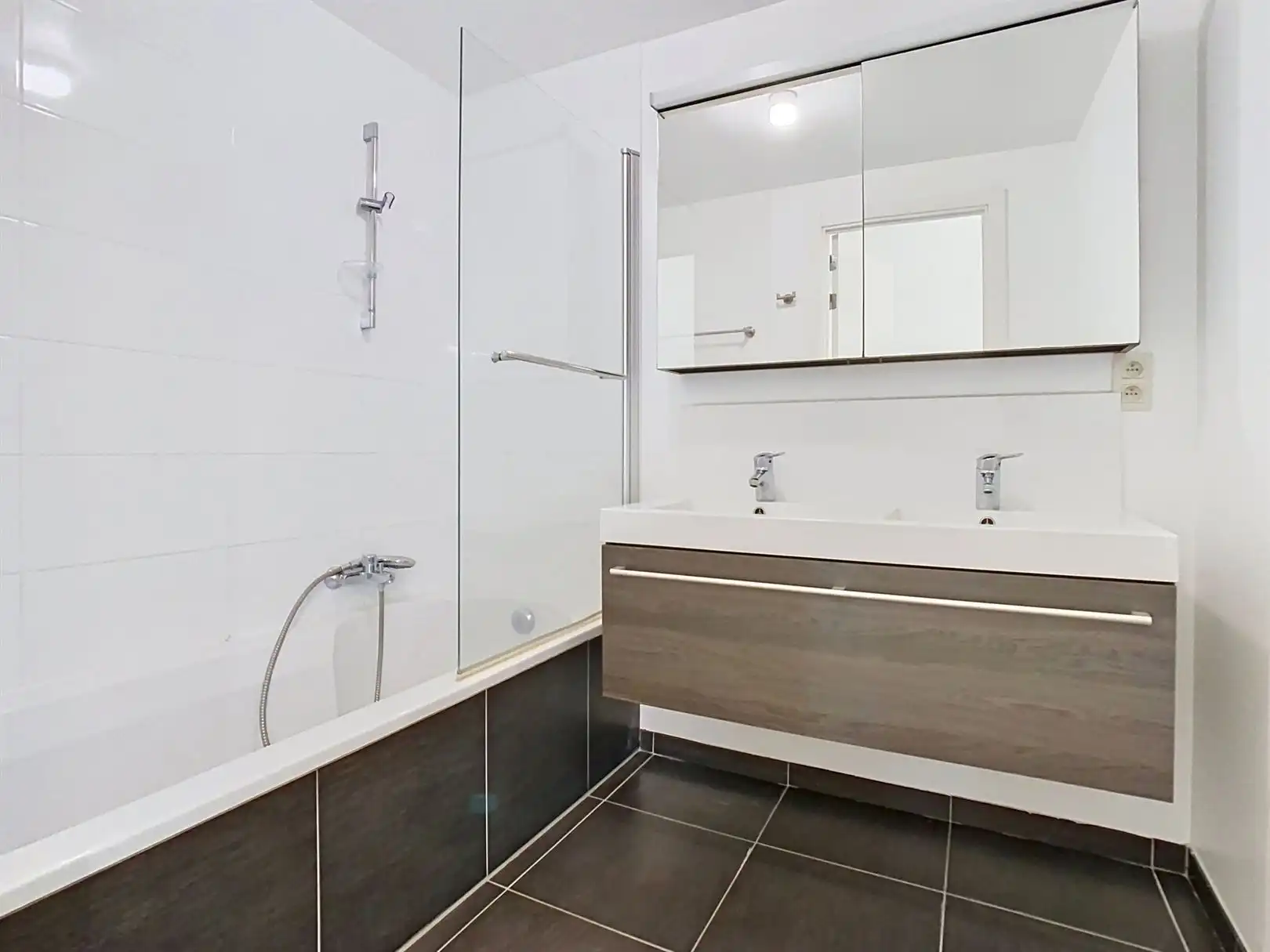 Appartement met 2 slpk en gezellig terras foto 9