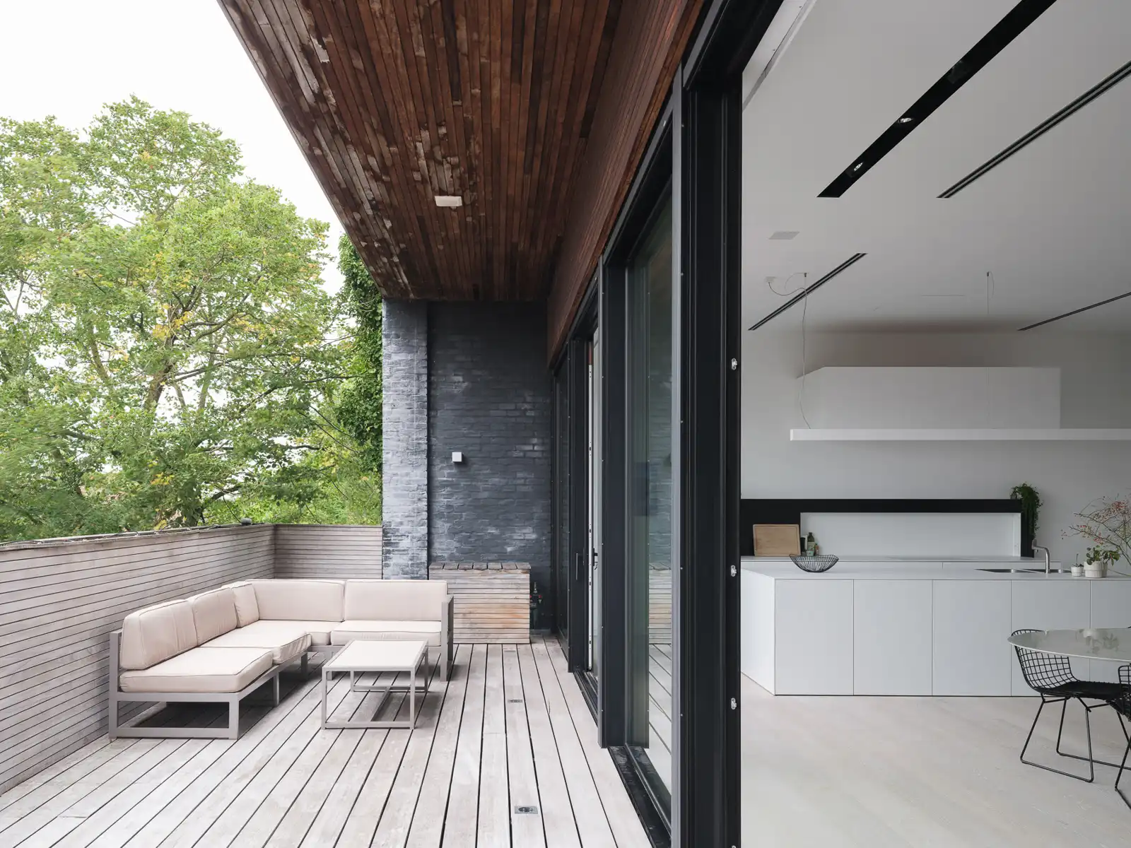 Luxueuze penthouse in hartje Eeklo foto 3