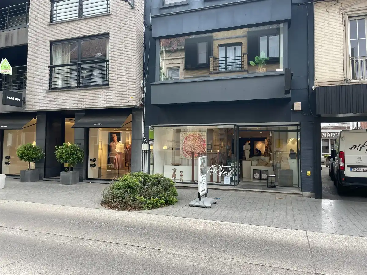 Handelspand ± 150 m² te huur! foto 4