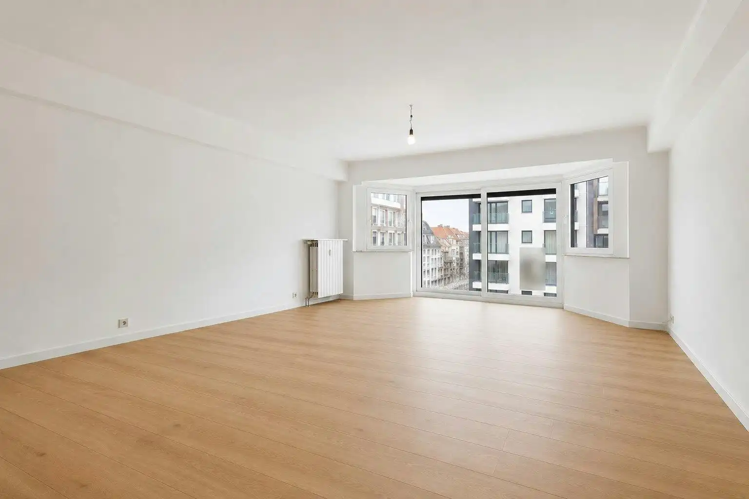 Appartement met 2 slaapkamers te koop in Knokke centrum foto {{pictureIndex}}