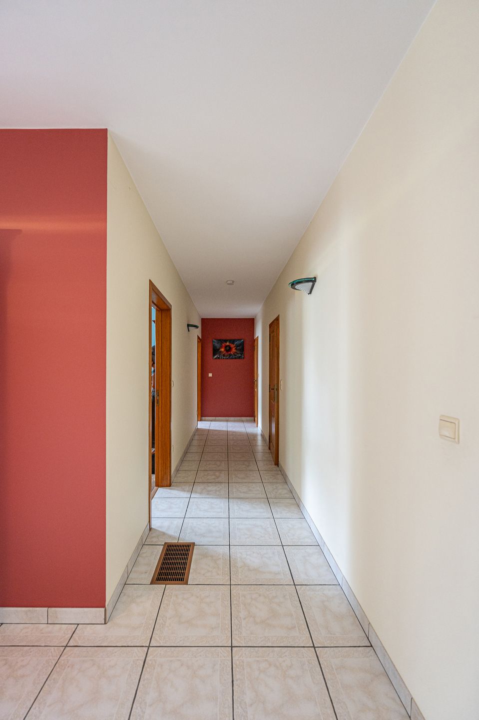 Vrijstaande woning met potentieel foto 4