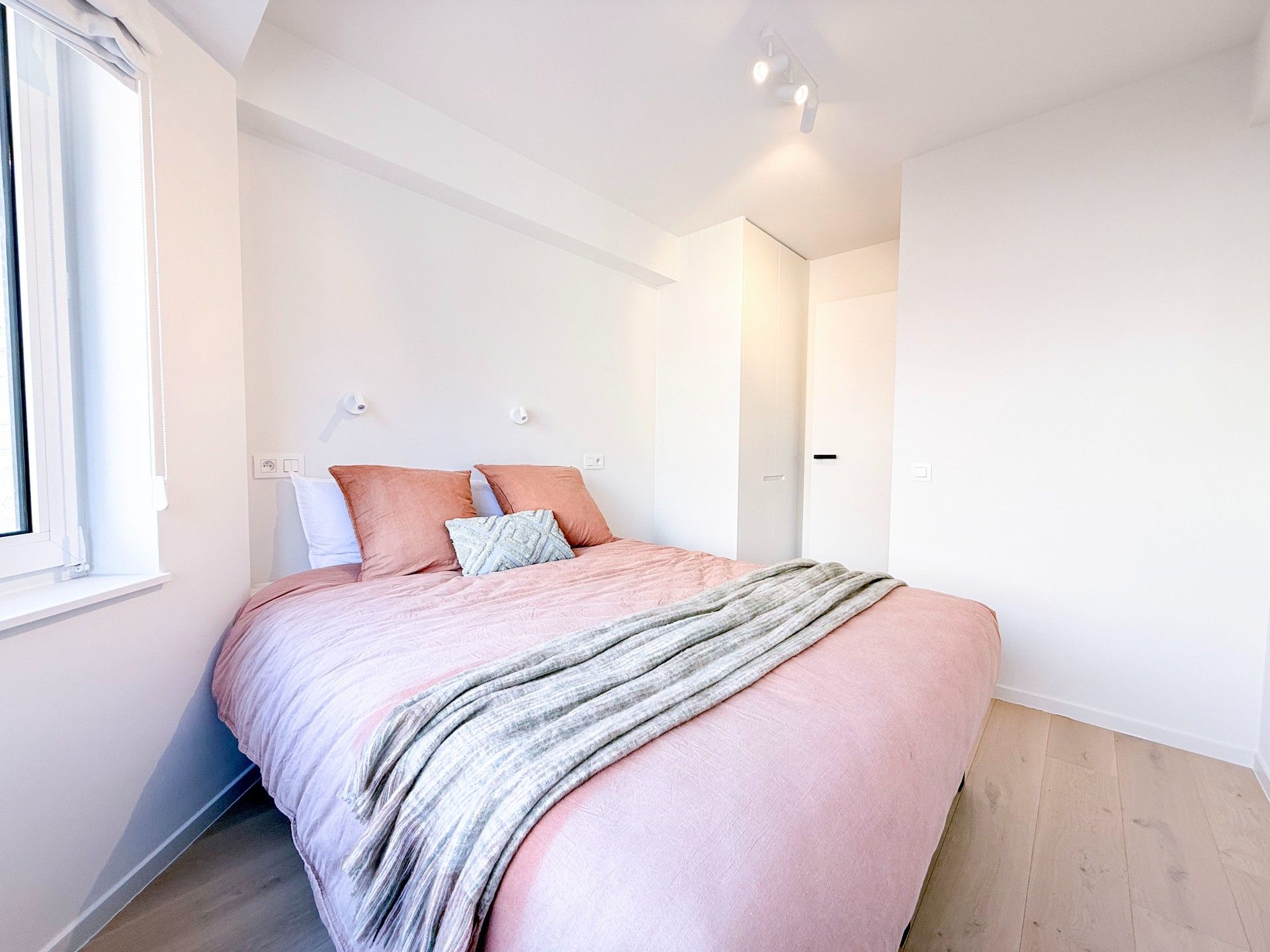 Gerenoveerd appartement in centrum Knokke foto 6