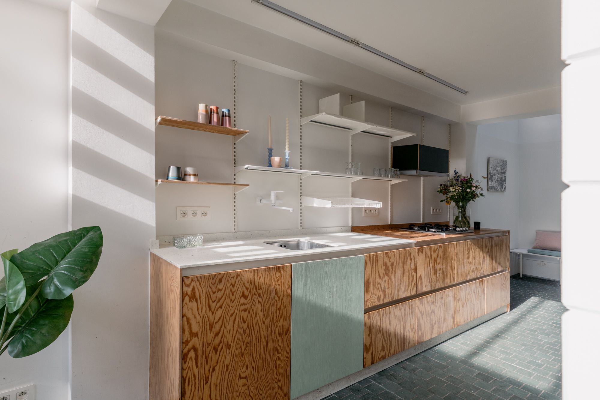 Glass loft-style house uit 2012 in een al even vernieuwde wijk, Damtwerpen foto 9