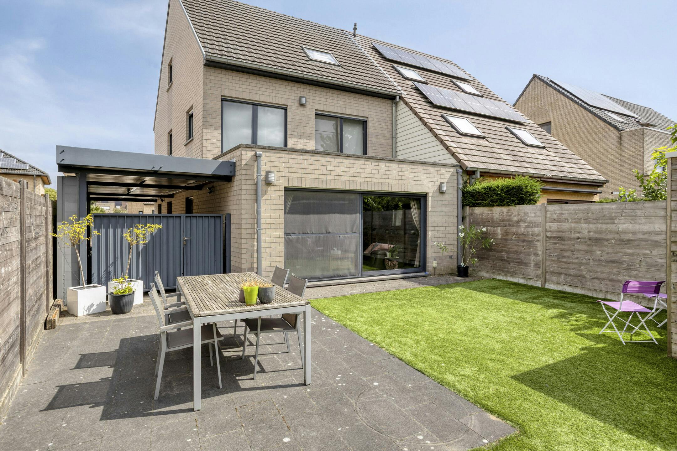 Instapklare halfopen bebouwing met 4 slaapkamers in Sint-Katelijne-Waver. foto 14