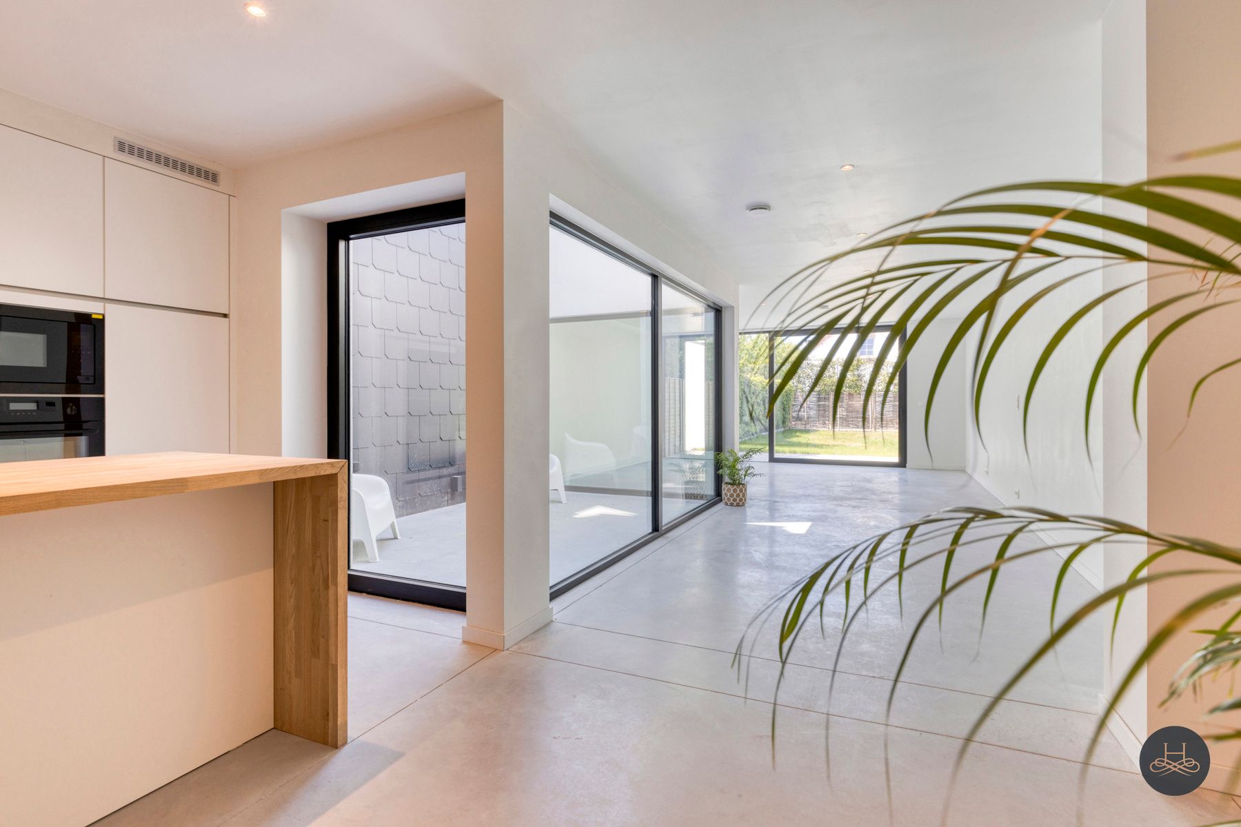 Stijlvolle, energiezuinige en gerenoveerde woning met tuin foto 10