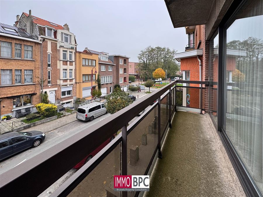 Appartement met 2 slk in  een klein gebouw foto 17